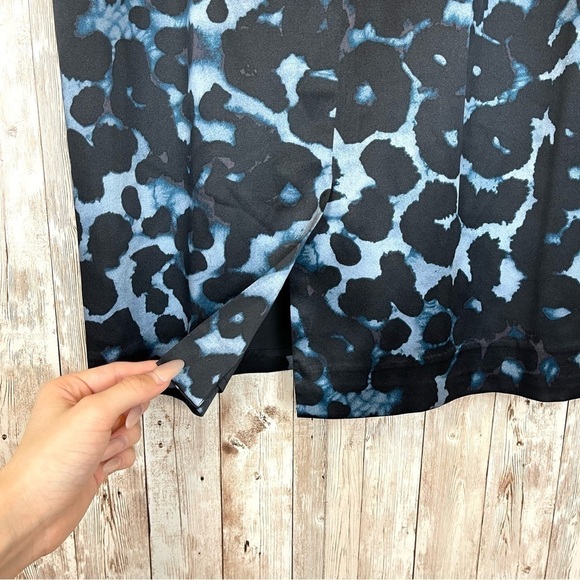 Ann Taylor Silk Blend Printed Pencil Skirt Size 4 Women - Picture 7 of 9